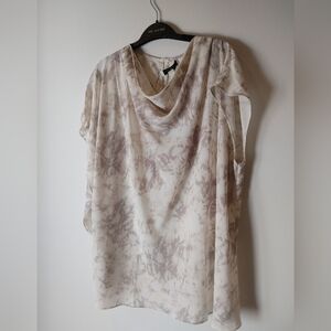 Halston Blouse Size XXL New with Tags